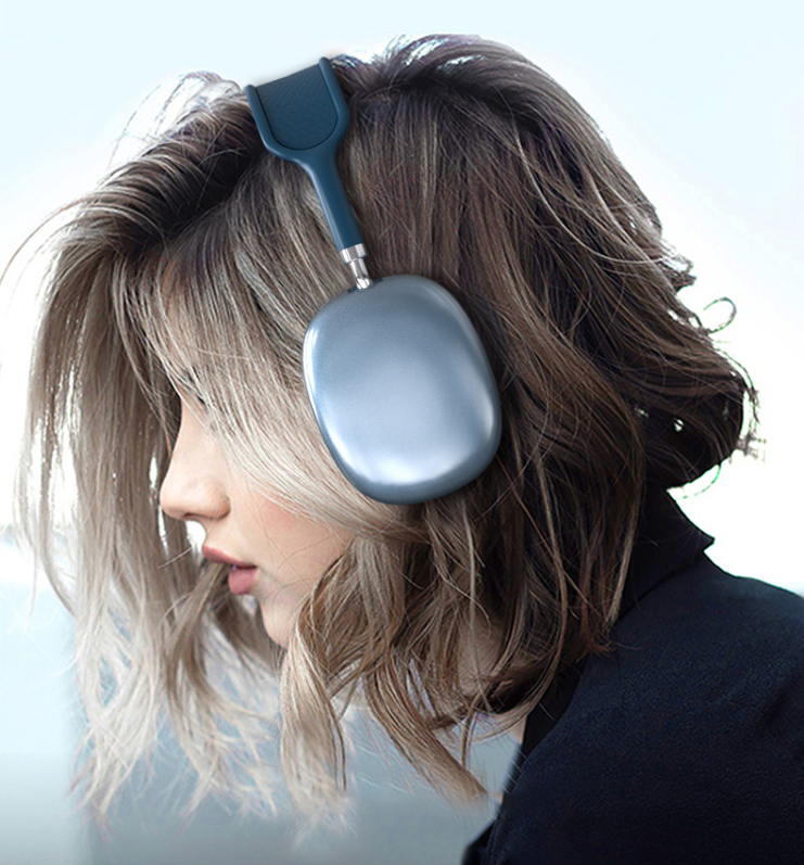 P9 Wireless Bluetooth Headphone in use